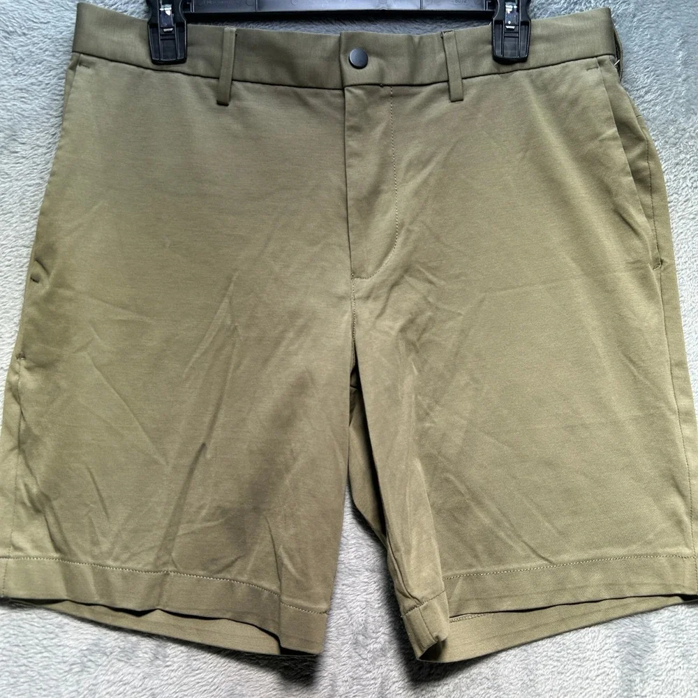 Banana‎ Republic Luxe City Shorts 33 Olive Green Stretch Tech Drawstring Pockets